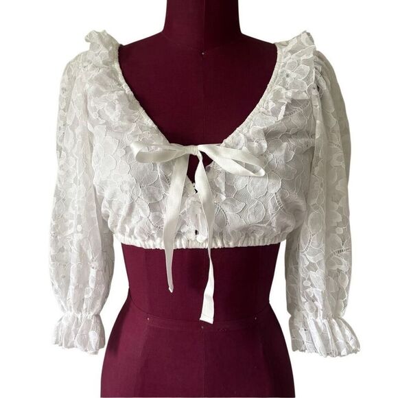 For Love & Lemons Loretta Crop Top Blouse size S White Lace Ruffle Floral - Picture 3 of 10